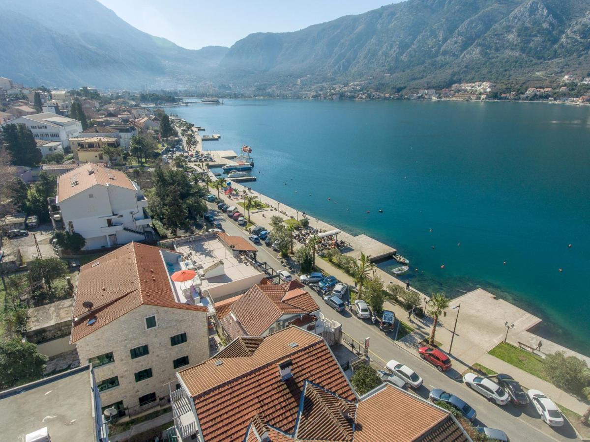 Apartments Windrose Kotor Exterior foto