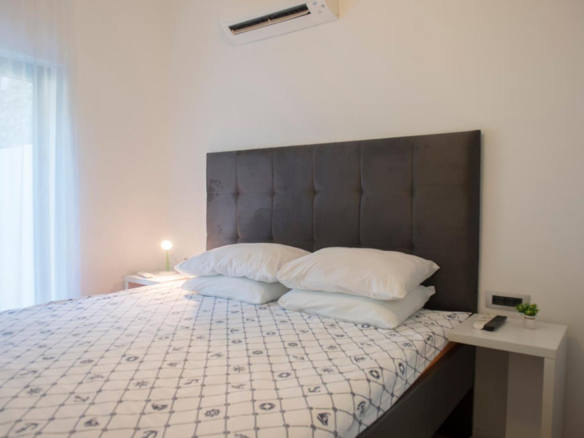 Apartments Windrose Kotor Exterior foto