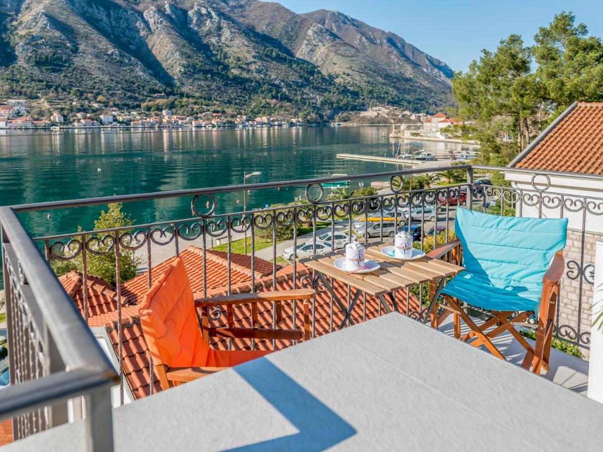 Apartments Windrose Kotor Exterior foto